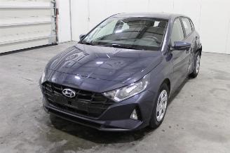 skadebil auto Hyundai I-20 i20 2022/6