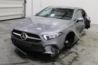 skadebil auto Mercedes A-klasse A 180 2023/3