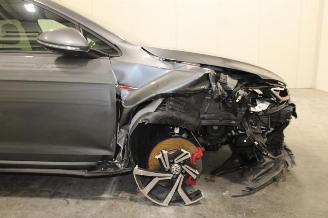 Volkswagen Golf  picture 6