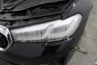 BMW 5-serie 520 picture 15