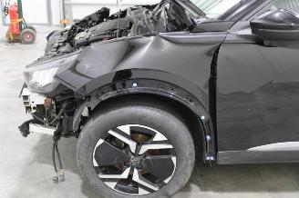 Peugeot 2008  picture 5