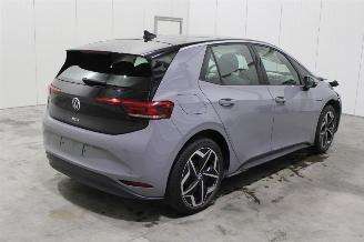 Volkswagen ID.3  picture 3