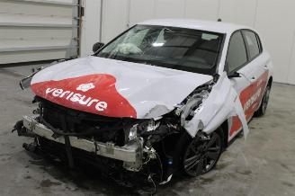 Schadeauto Peugeot 308  2025/7