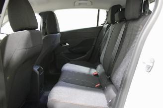 Peugeot 308  picture 12