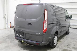 Ford Transit  picture 3