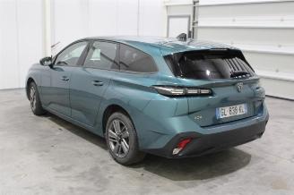 Peugeot 308  picture 4