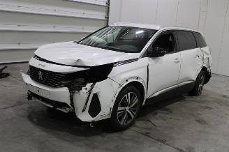  Peugeot 5008  2021/4