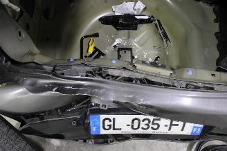 Peugeot 208  picture 20