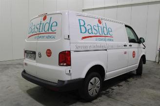 Volkswagen Transporter T6 picture 3