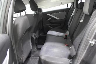 Opel Astra  picture 12