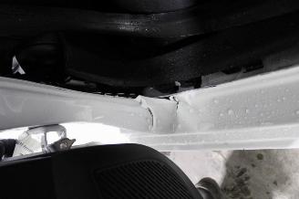 Renault Clio  picture 15