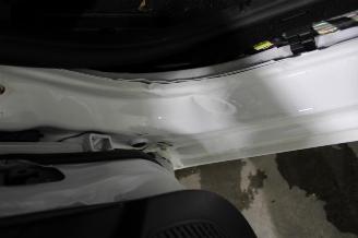 Renault Clio  picture 16