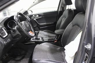 Kia Cee d cee'd picture 11