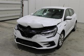 skadebil auto Renault Mégane Megane 2021/8