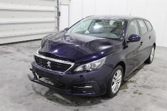 Coche accidentado Peugeot 308  2019/5