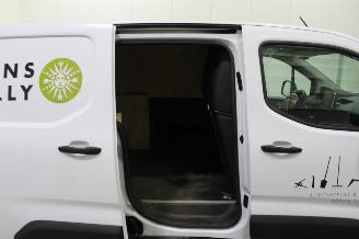 Peugeot Partner  picture 21