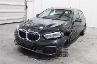 krockskadad bil auto BMW 1-serie 116 2024/6