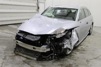 Vrakbiler auto Audi A4  2021/4