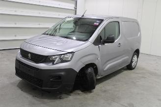 Salvage car Peugeot Partner  2021/6