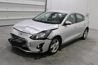 Salvage car Ford Focus  2019/6