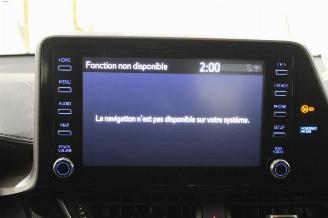 Toyota C-HR  picture 11