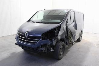 Salvage car Renault Trafic  2020/7