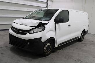 Salvage car Opel Vivaro  2021/7