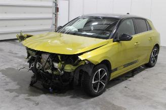 Salvage car Opel Astra  2022/9