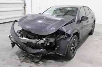 krockskadad bil auto Peugeot 408  2023/6