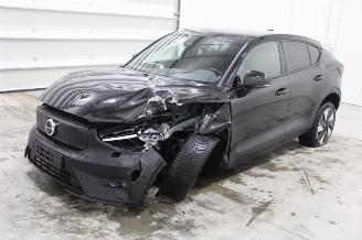Damaged car Volvo C-40 C40 2023/10