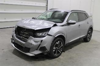 skadebil auto Peugeot 2008  2021/10