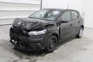 krockskadad bil auto Dacia Sandero  2025/6