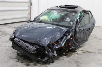 krockskadad bil auto Cupra Leon  2025/1