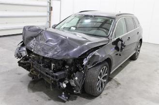Unfallwagen Volkswagen Passat  2023/4