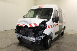 Damaged car Renault Master  2019/7
