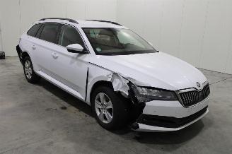 Skoda Superb  picture 2
