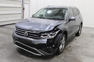 Coche accidentado Volkswagen Tiguan Allspace 2022/11