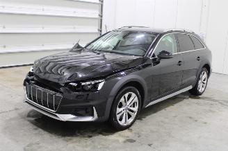 Unfallwagen Audi A4  2019/11