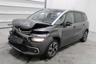 krockskadad bil auto Citroën C4-picasso C4 SpaceTourer 2021/3