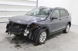 Auto incidentate Volkswagen Tiguan  2023/9