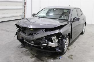 Vrakbiler auto Opel Astra  2023/4