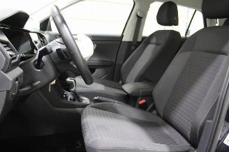 Volkswagen T-Cross  picture 11