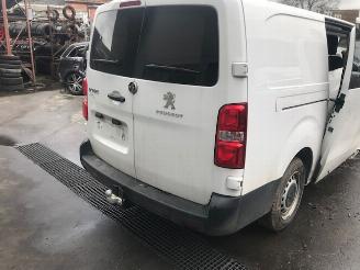 disassembly passenger cars Peugeot Expert Diesel - 2000 cc - 90kW 2017/8