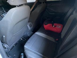 Volkswagen T-Roc SUV 2018 2.0 TDI 150 4Motion 16V SUV  Diesel 1.968cc 110kW 4x4 picture 9