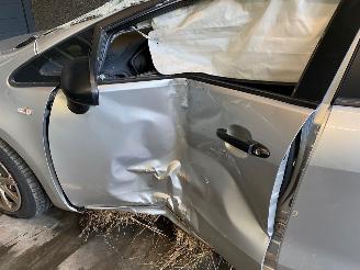 Kia Rio Rio III (UB) Hatchback 1.2 CVVT 16V Hatchback  Benzine 1.248cc 62kW (84pk) FWD picture 14