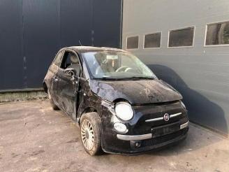 Démontage voiture Fiat 500  2012/11