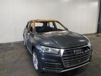 Salvage car Audi Q5 Q5 (FYB/FYG), SUV, 2016 2.0 40 TDI 16V Quattro 2019/10
