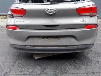 Hyundai I-30 i30 (PDEB5/PDEBB/PDEBD/PDEBE), Hatchback, 2016 1.0 T-GDI 12V picture 7