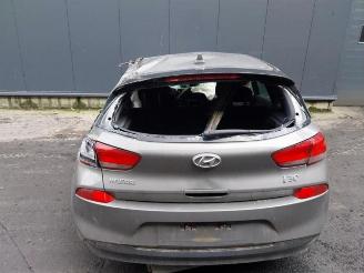 Hyundai I-30 i30 (PDEB5/PDEBB/PDEBD/PDEBE), Hatchback, 2016 1.0 T-GDI 12V picture 6