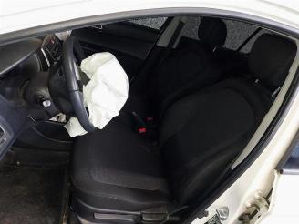 Hyundai I-20 i20, Hatchback, 2008 / 2015 1.2i 16V picture 19